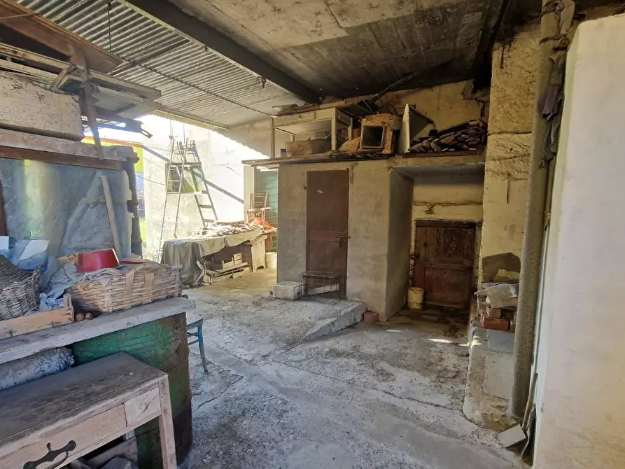 Immagine 26 di Casa indipendente in vendita  a Aulla