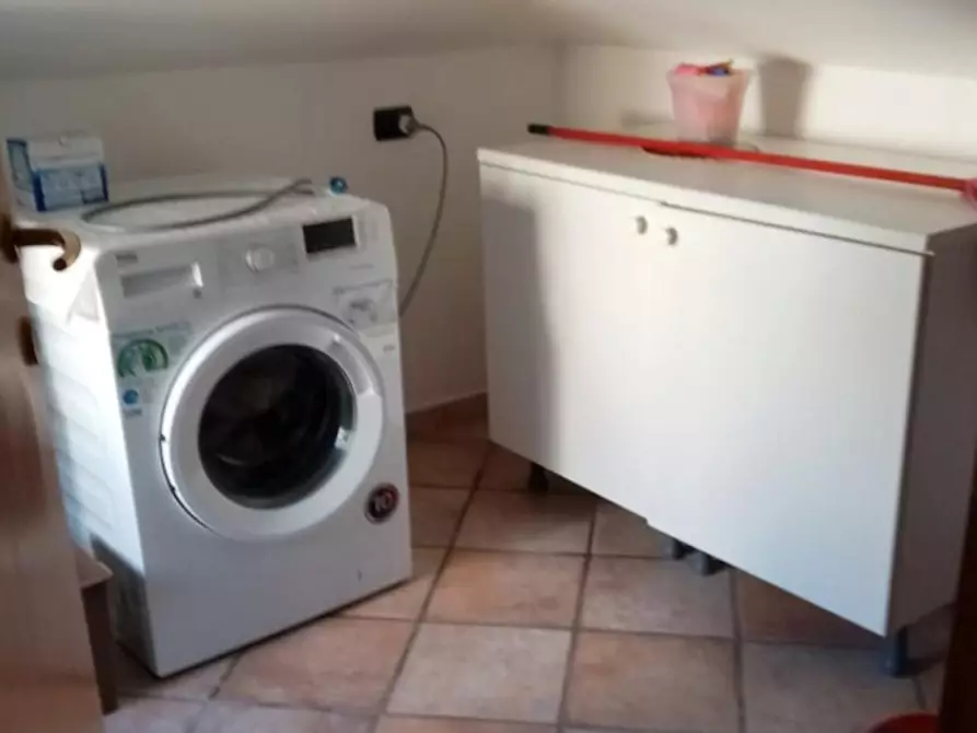 Immagine 44 di Villa in vendita  a Carrara