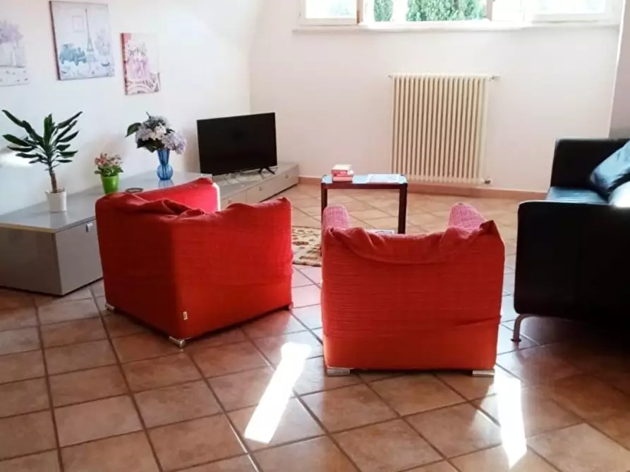 Immagine 35 di Villa in vendita  a Carrara