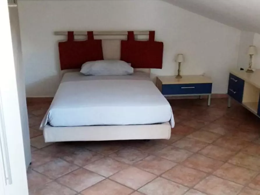 Immagine 38 di Villa in vendita  a Carrara