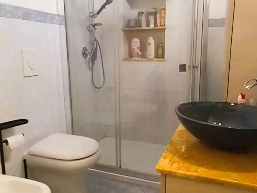 Immagine 31 di Porzione di casa in vendita  a Carrara