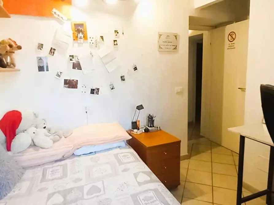 Immagine 32 di Porzione di casa in vendita  a Carrara
