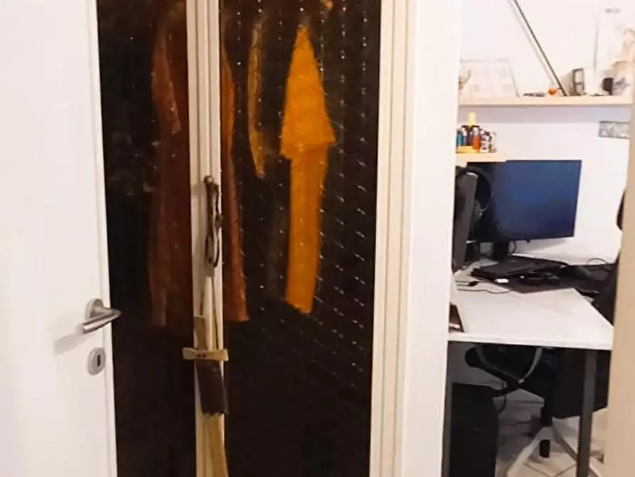 Immagine 33 di Porzione di casa in vendita  a Carrara