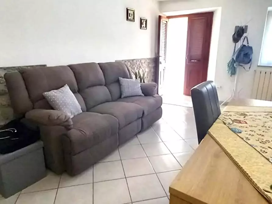 Immagine 9 di Porzione di casa in vendita  a Carrara