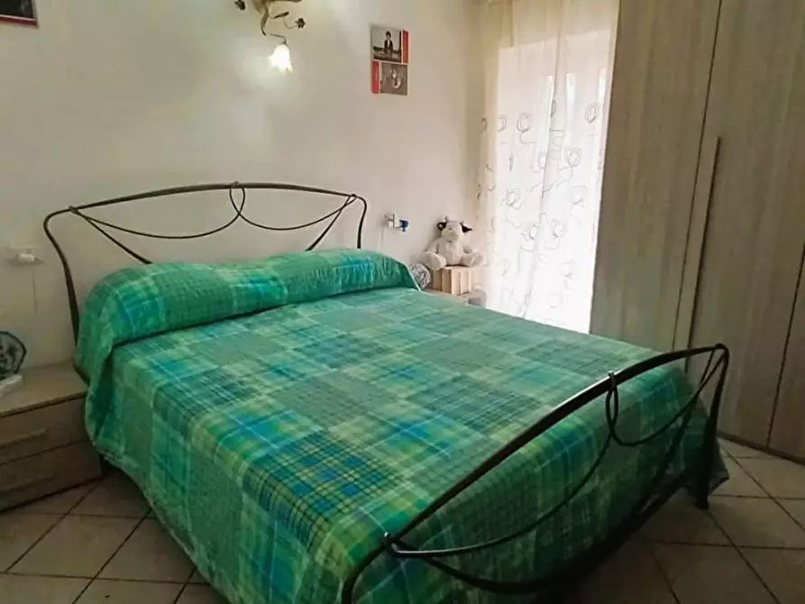 Immagine 43 di Porzione di casa in vendita  a Carrara