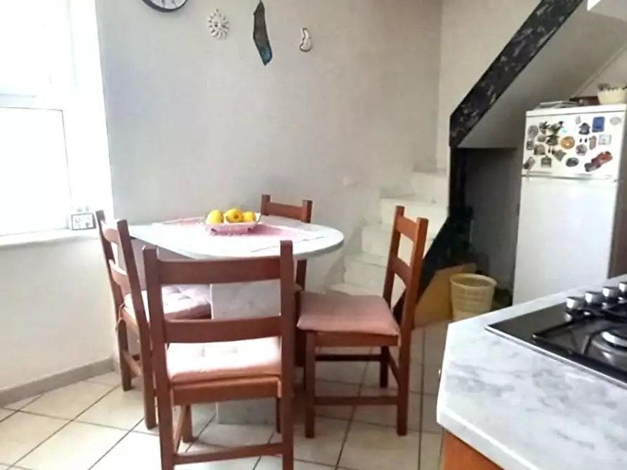 Immagine 13 di Porzione di casa in vendita  a Carrara