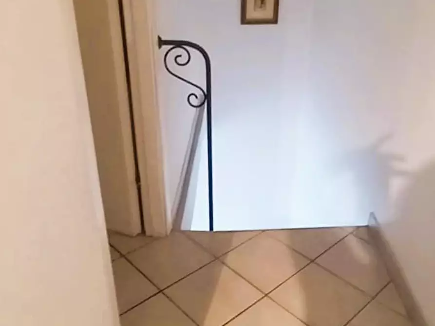 Immagine 27 di Porzione di casa in vendita  a Carrara