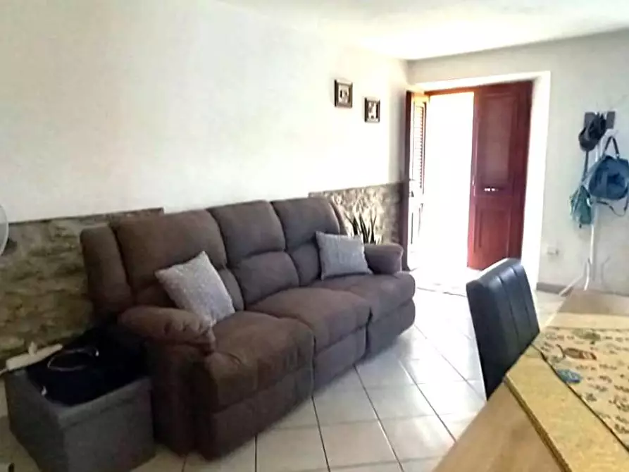 Immagine 8 di Porzione di casa in vendita  a Carrara