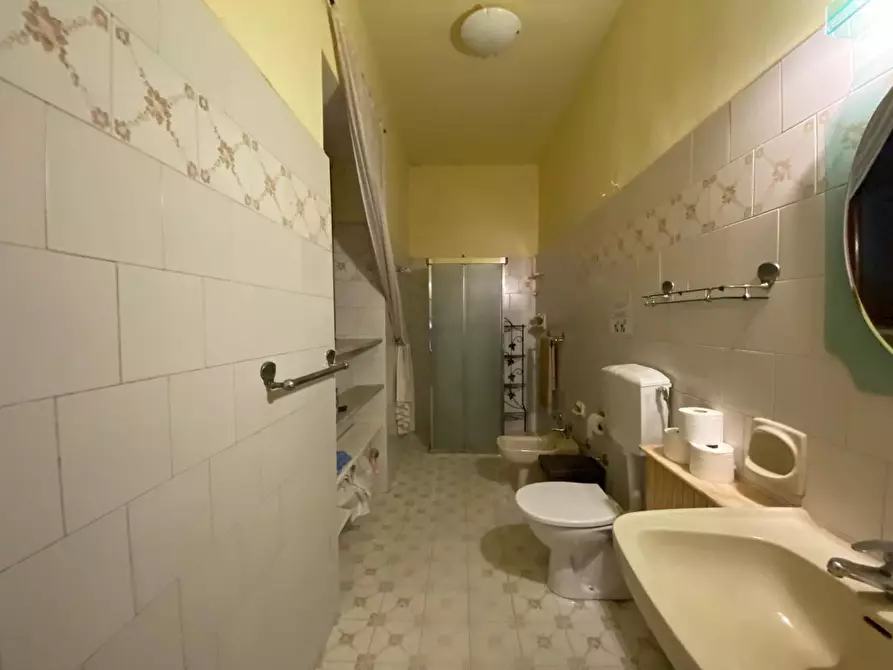 Immagine 16 di Casa bifamiliare in vendita  a Massa