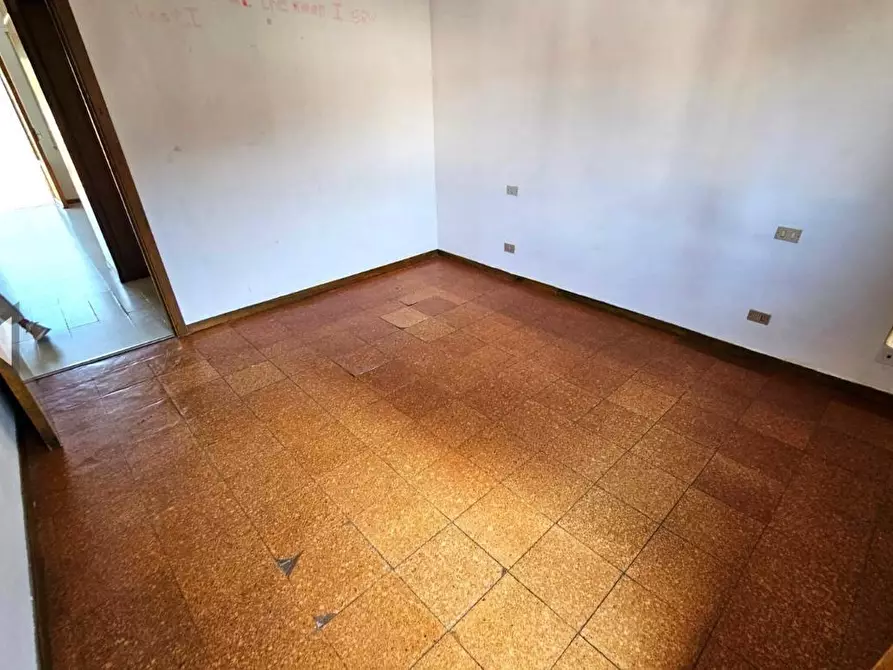 Immagine 34 di Appartamento in vendita  a Poggibonsi