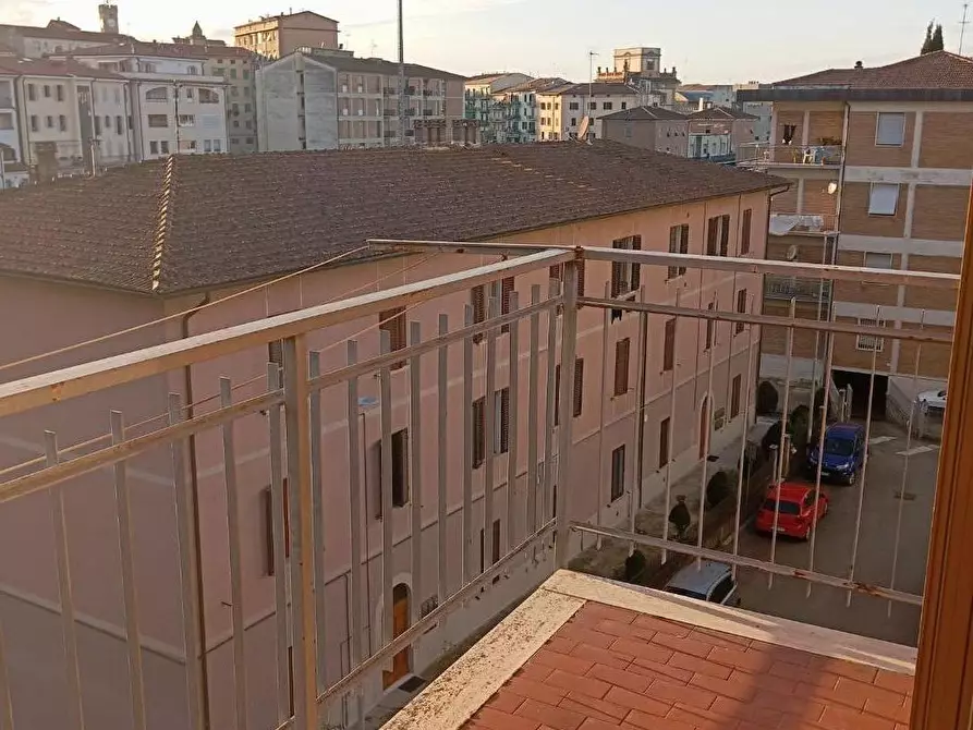 Immagine 21 di Appartamento in vendita  a Poggibonsi