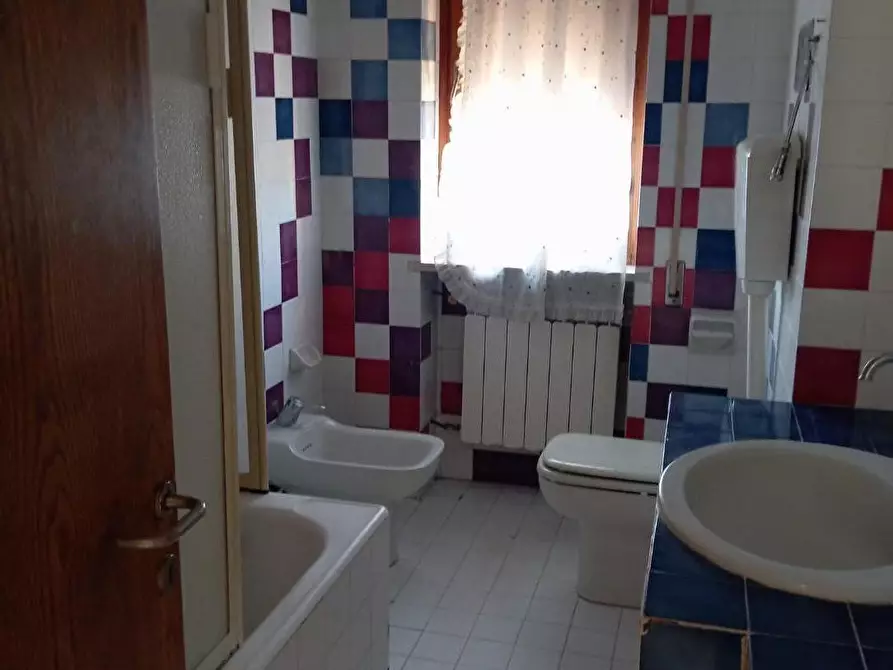 Immagine 22 di Appartamento in vendita  a Poggibonsi