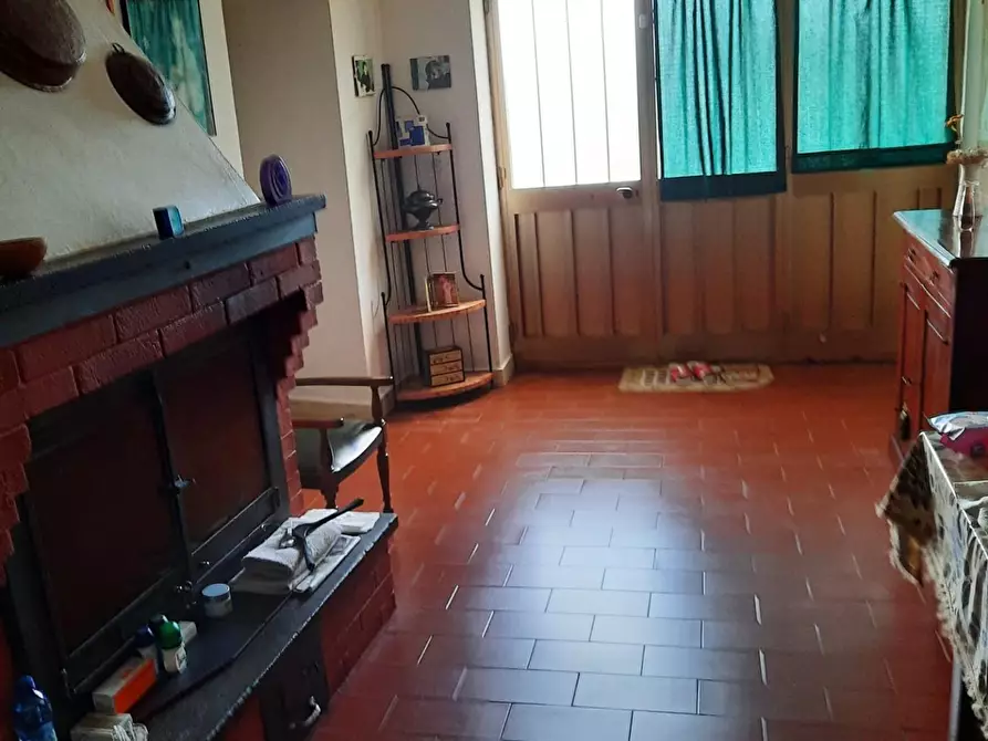 Immagine 5 di Casa indipendente in vendita  a Semproniano
