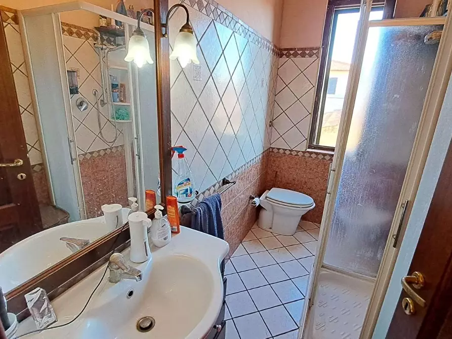 Immagine 13 di Casa bifamiliare in vendita  a Rosignano Marittimo