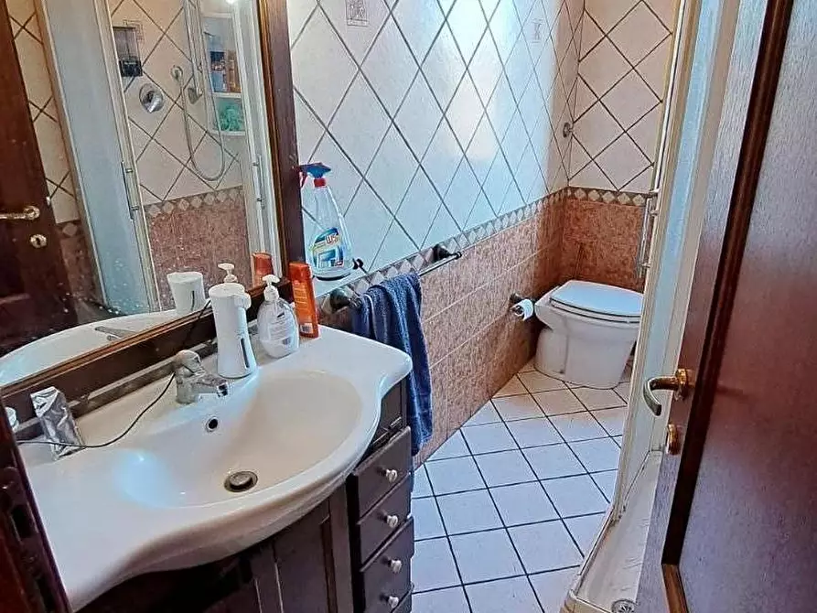 Immagine 14 di Casa bifamiliare in vendita  a Rosignano Marittimo