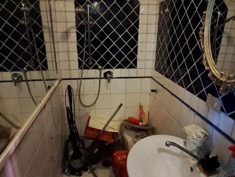 Immagine 22 di Casa bifamiliare in vendita  a Rosignano Marittimo