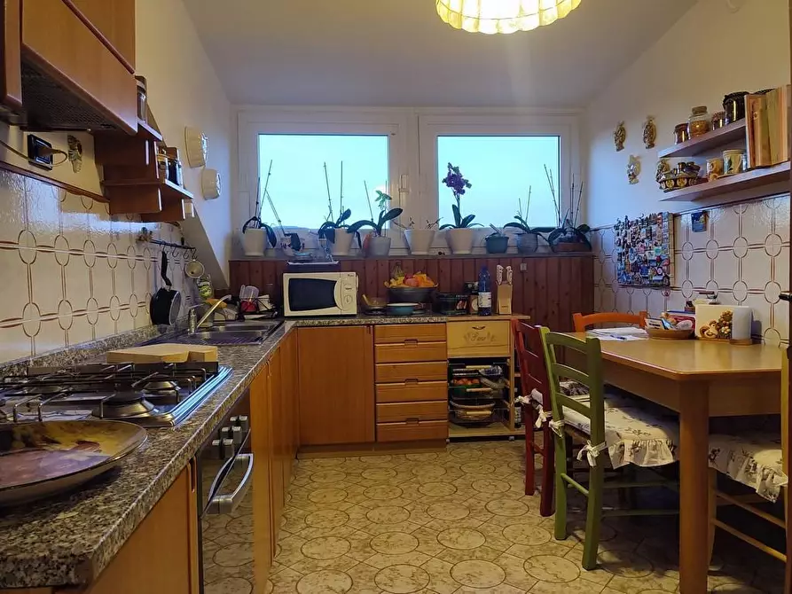 Immagine 6 di Appartamento in vendita  a Sarzana