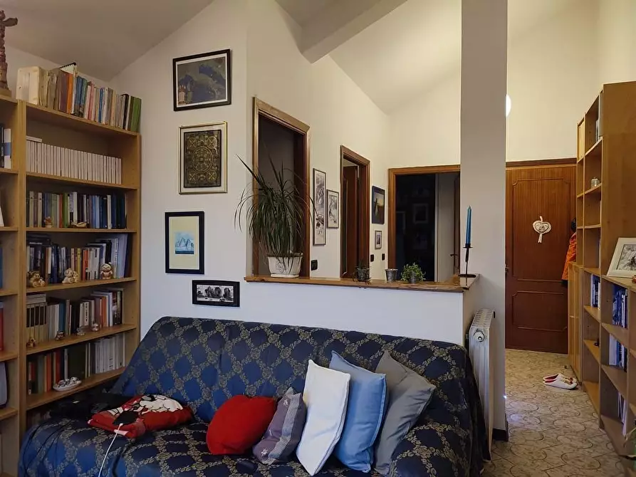 Immagine 18 di Appartamento in vendita  a Sarzana