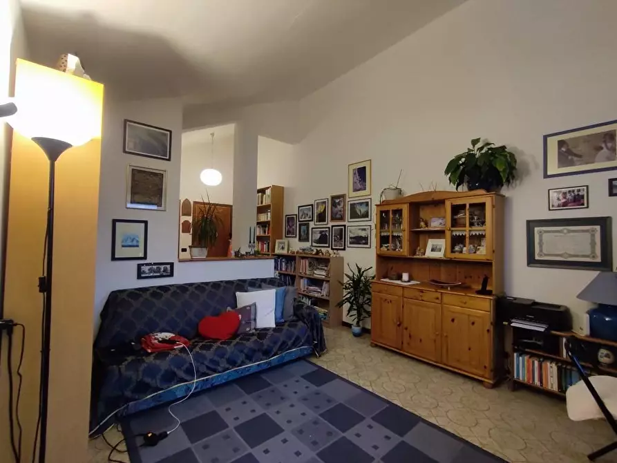 Immagine 16 di Appartamento in vendita  a Sarzana