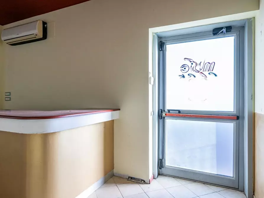 Immagine 4 di Attività artigianale in vendita  a Bientina