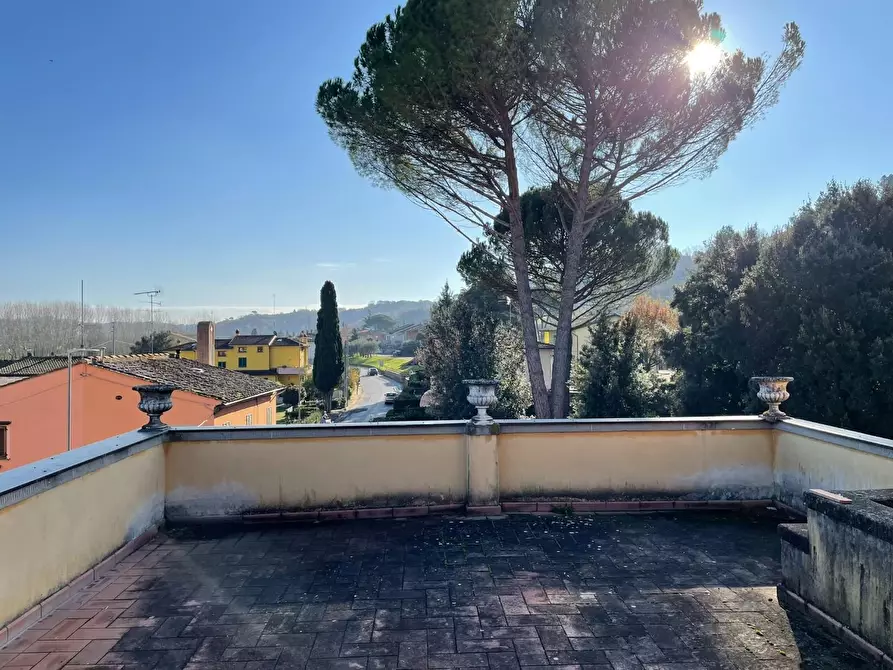 Immagine 5 di Villa in vendita  a San Miniato