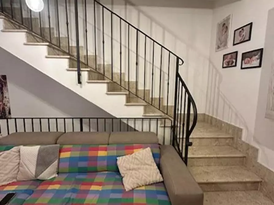 Immagine 5 di Villetta a schiera in vendita  a Massa