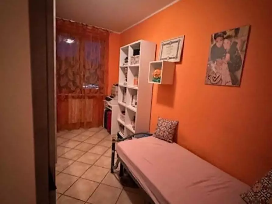 Immagine 30 di Villetta a schiera in vendita  a Massa