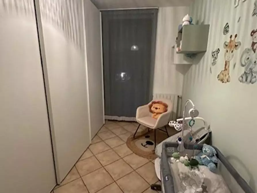 Immagine 21 di Villetta a schiera in vendita  a Massa