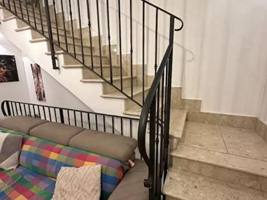 Immagine 17 di Villetta a schiera in vendita  a Massa