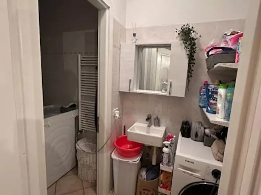 Immagine 11 di Villetta a schiera in vendita  a Massa