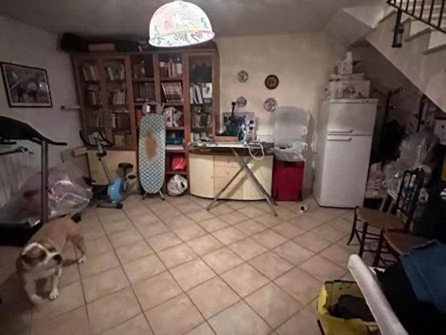 Immagine 16 di Villetta a schiera in vendita  a Massa