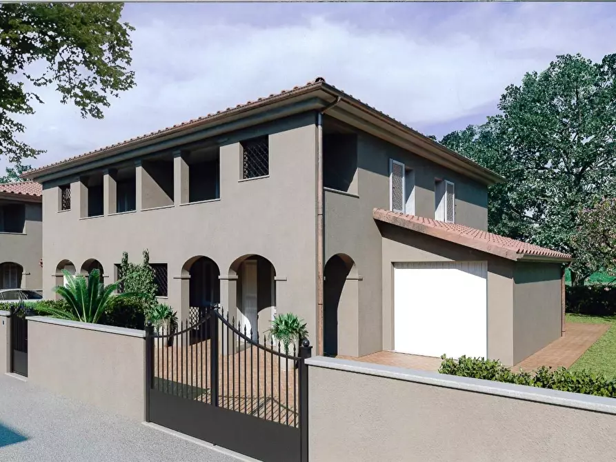 Immagine 4 di Casa bifamiliare in vendita  a Pontedera