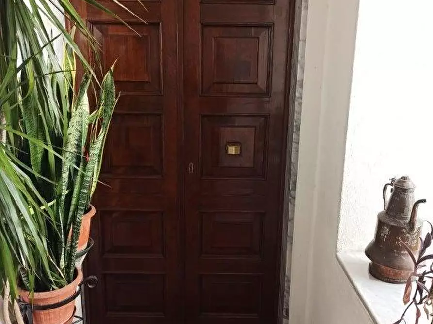 Immagine 8 di Appartamento in vendita  a Massa