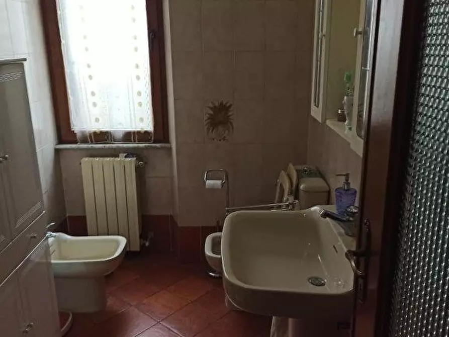 Immagine 17 di Appartamento in vendita  a Massa