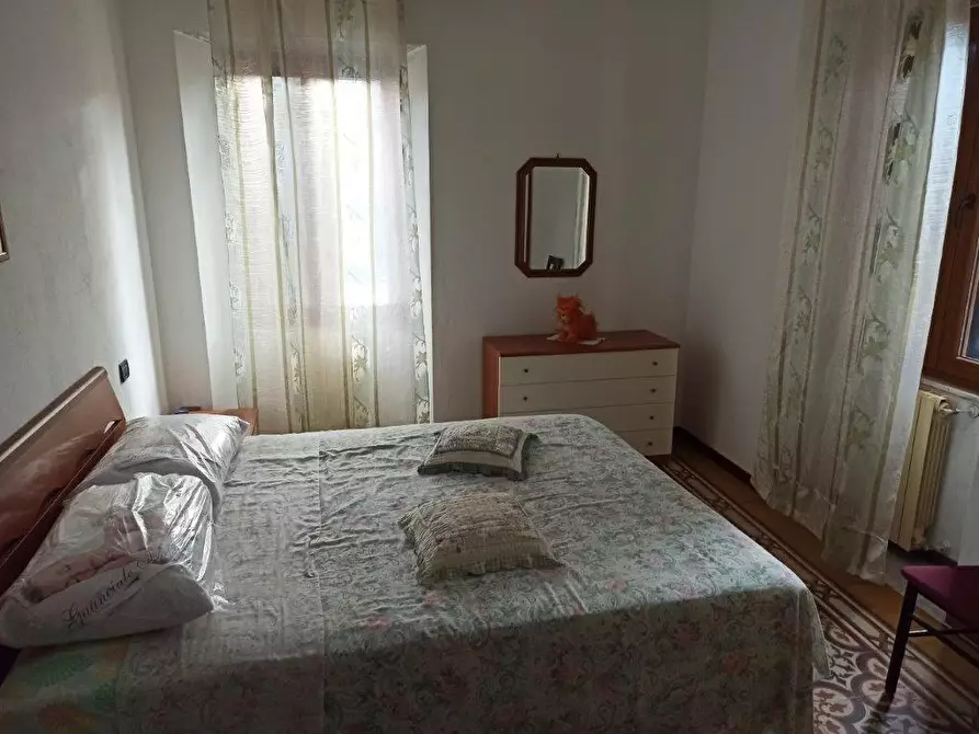 Immagine 25 di Appartamento in vendita  a Massa