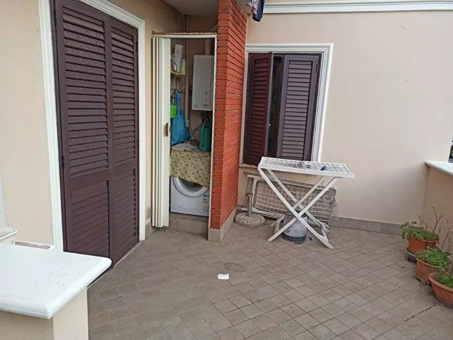 Immagine 4 di Appartamento in vendita  a Massa