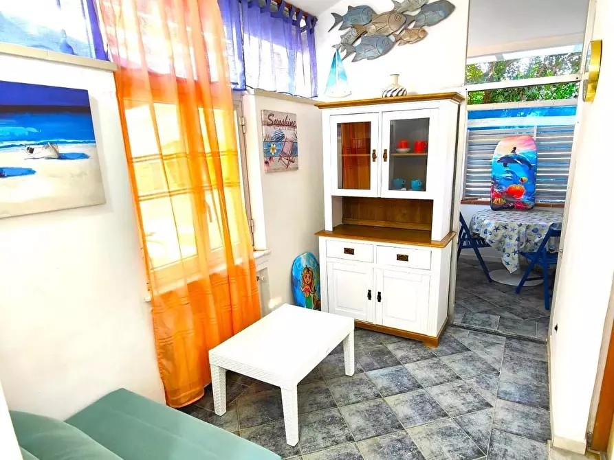 Immagine 3 di Appartamento in vendita  a Carrara