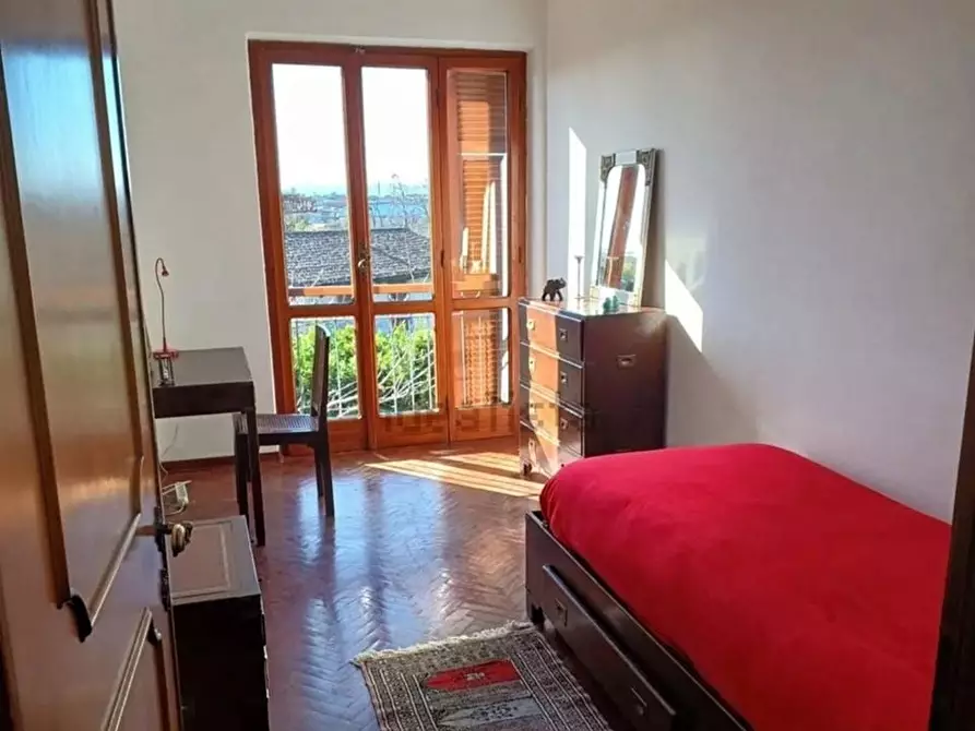 Immagine 18 di Casa indipendente in vendita  a Massa