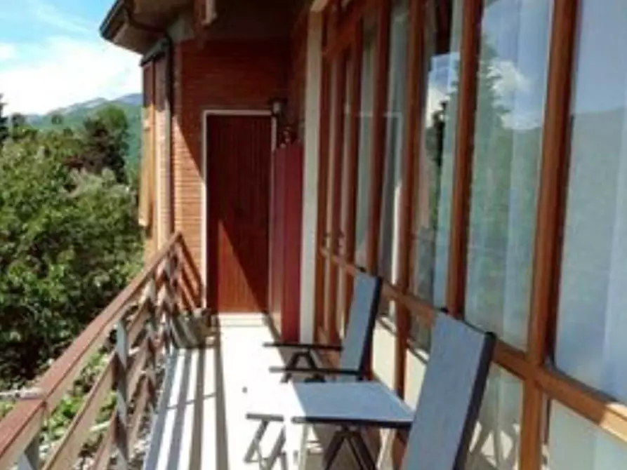 Immagine 5 di Casa indipendente in vendita  a Massa