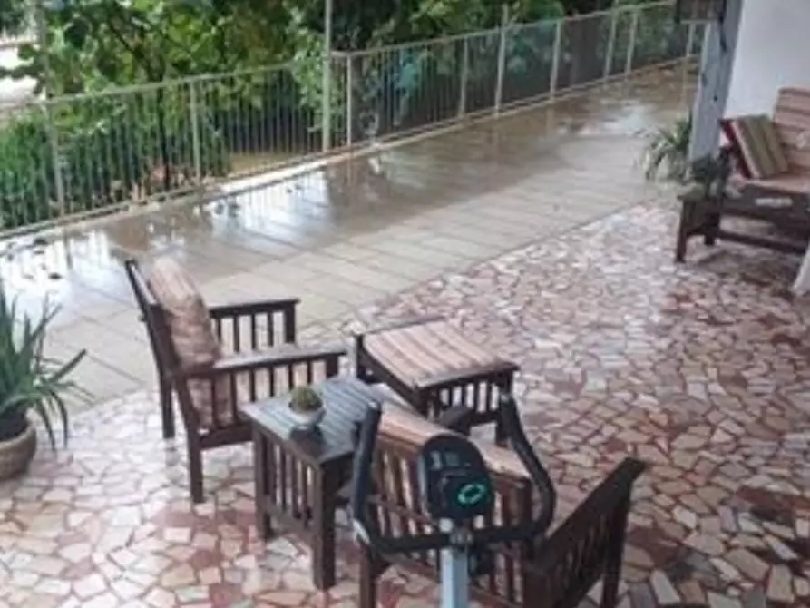 Immagine 8 di Casa indipendente in vendita  a Massa