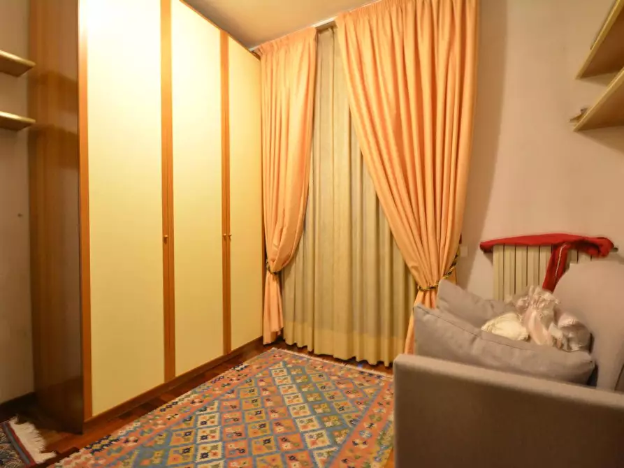 Immagine 10 di Villetta a schiera in vendita  a Lucca