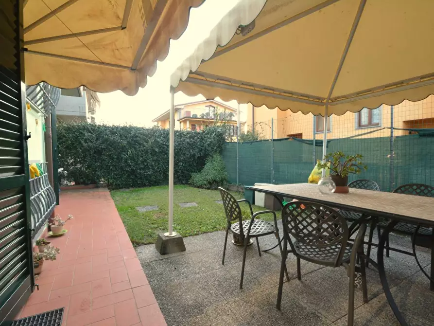 Immagine 18 di Villetta a schiera in vendita  a Lucca