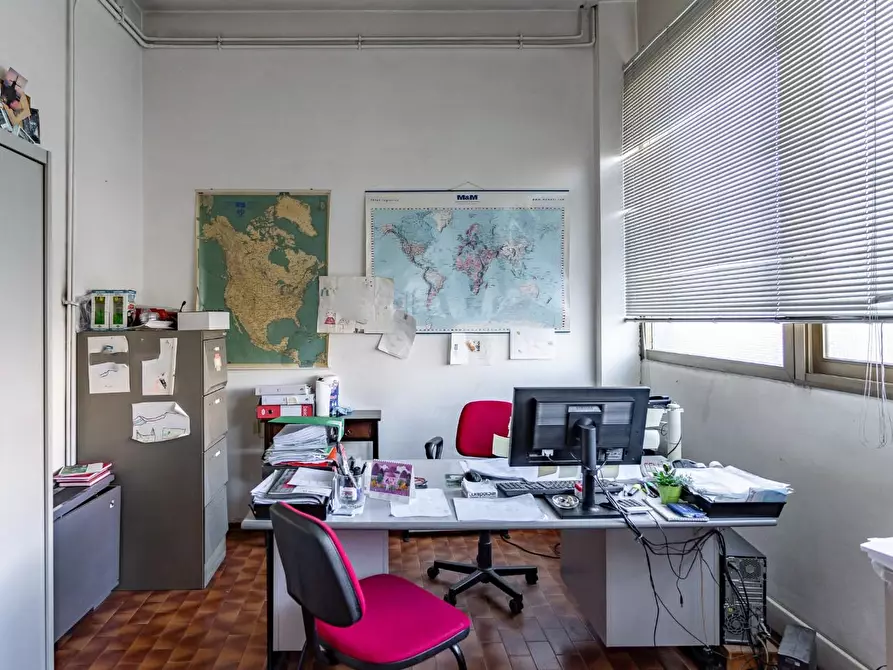 Immagine 25 di Capannone industriale in vendita  a Empoli