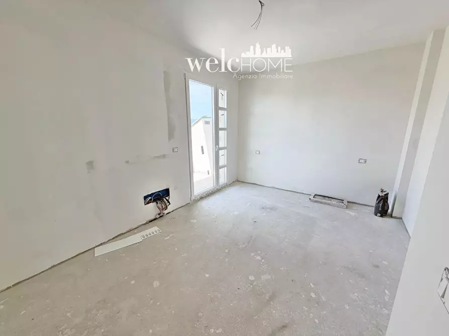 Immagine 6 di Villetta a schiera in vendita  a Campi Bisenzio