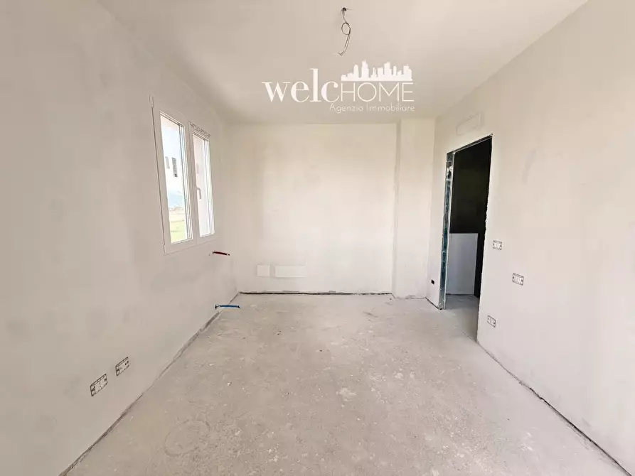Immagine 25 di Villetta a schiera in vendita  a Campi Bisenzio