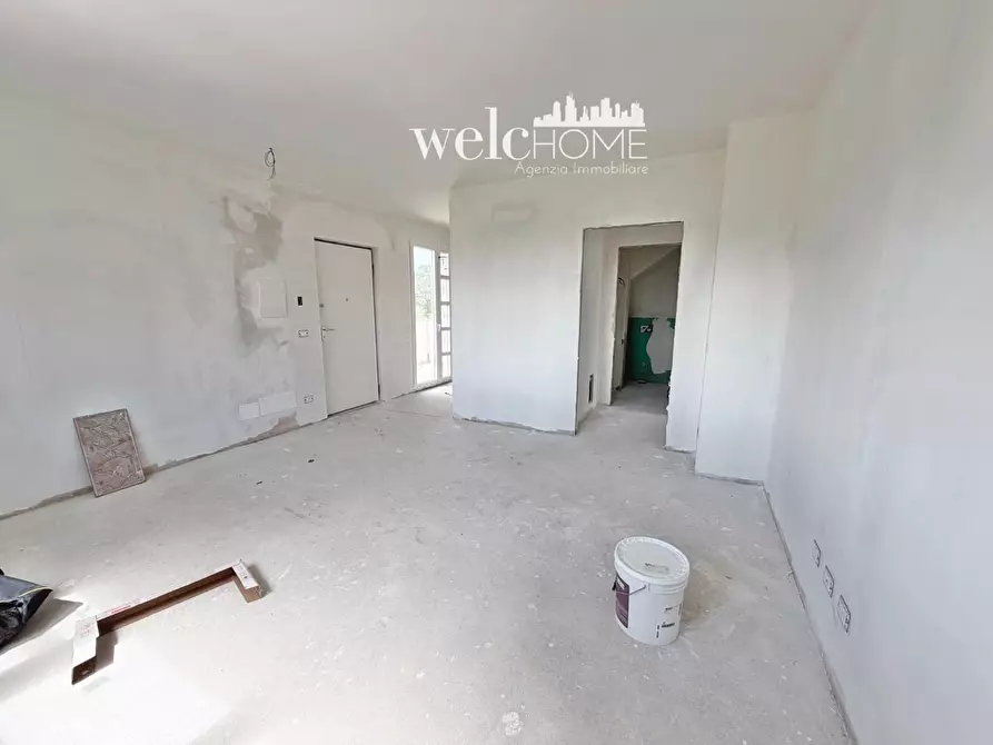 Immagine 2 di Villetta a schiera in vendita  a Campi Bisenzio