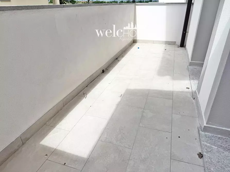 Immagine 16 di Villetta a schiera in vendita  a Campi Bisenzio