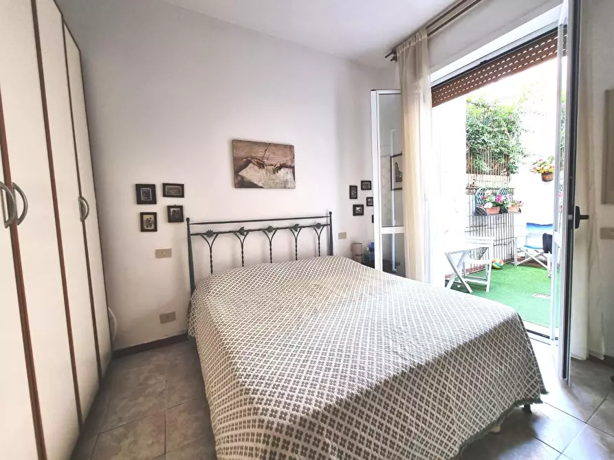 Immagine 15 di Appartamento in vendita  a Viareggio