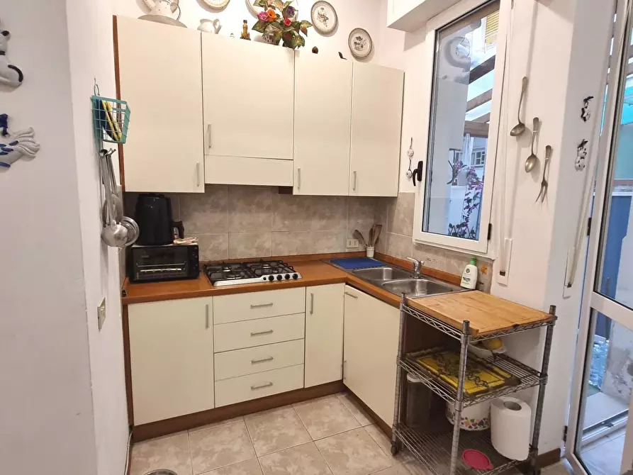 Immagine 10 di Appartamento in vendita  a Viareggio