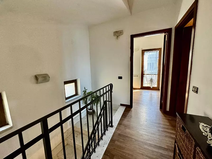 Immagine 13 di Casa indipendente in vendita  a Massa